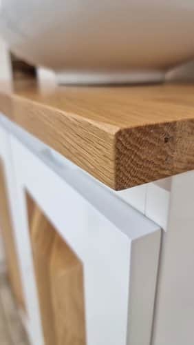 ארון אמבטיה תלוי לפי מידה רוחב עומק וצבע לפי בחירתך עם משטח עץ מלא להנחת כיור מונח דגם ליטא W