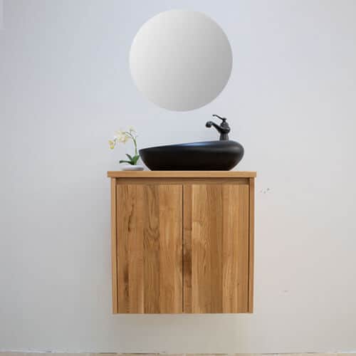 ארון אמבטיה תלוי לפי מידה רוחב ועומק לפי בחירתך עשוי מעץ מלא אלון מבוקע עם משטח להנחת כיור מונח דגם פראג W