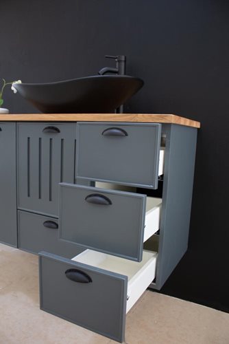 ארון אמבטיה תלוי לפי מידה רוחב עומק וצבע לפי בחירתך עם משטח עץ מלא להנחת כיור מונח דגם קאנקון