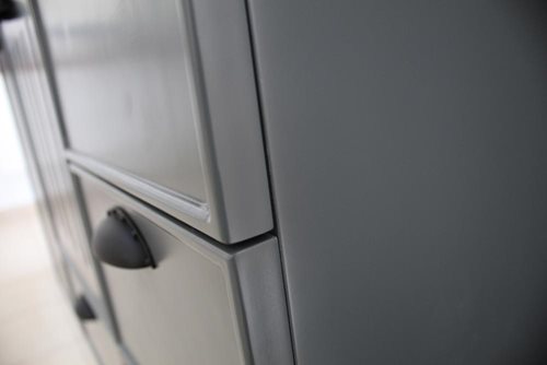 ארון אמבטיה תלוי לפי מידה רוחב עומק וצבע לפי בחירתך עם משטח עץ מלא להנחת כיור מונח דגם קאנקון