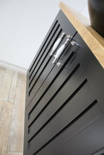 ארון אמבטיה תלוי לפי מידה רוחב עומק וצבע לפי בחירתך עם משטח עץ מלא להנחת כיור מונח דגם קרמל