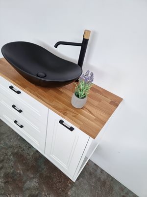 ארון אמבטיה תלוי לפי מידה רוחב עומק וצבע לפי בחירתך עם משטח עץ מלא להנחת כיור מונח דגם דרזדן