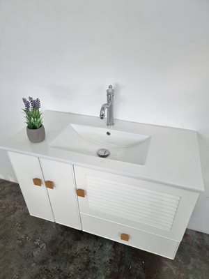 ארון אמבטיה תלוי לפי מידה רוחב וצבע לפי בחירתך עם כיור משטח חרס שקוע דגם מייסן