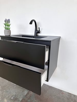 ארון אמבטיה תלוי לפי מידה רוחב עומק וצבע לפי בחירתך עם כיור משטח חרס שקוע דגם סולני