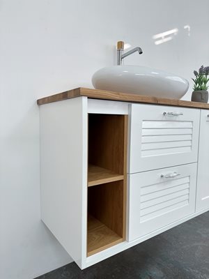 ארון אמבטיה תלוי לפי מידה רוחב עומק וצבע לפי בחירתך עם משטח עץ מלא להנחת כיור מונח דגם ברזיל