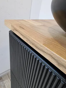 ארון אמבטיה תלוי לפי מידה רוחב עומק וצבע לפי בחירתך עם משטח עץ מלא להנחת כיור מונח דגם תאימז