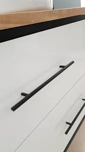 ארון אמבטיה תלוי לפי מידה רוחב עומק וצבע לפי בחירתך עם משטח עץ מלא להנחת כיור מונח דגם שיאון