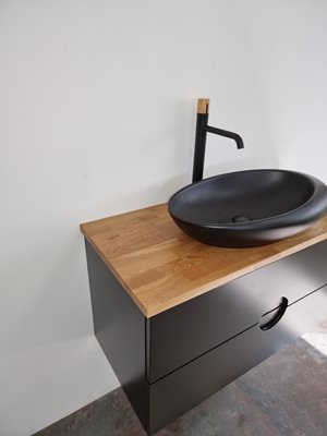 ארון אמבטיה תלוי לפי מידה רוחב עומק וצבע לפי בחירתך עם משטח עץ מלא להנחת כיור מונח דגם אריסטו B