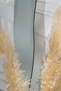 מראת גוף מרחפת בצורה אמורפית לתליה ללא מסגרת רוחב 70 ס"מ גובה 180 ס"מ דגם LM-57