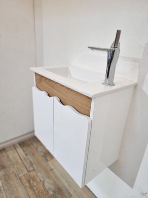 ארון אמבטיה תלוי לפי מידה רוחב עומק וצבע לפי בחירתך עם כיור משטח חרס שקוע דגם נטלן