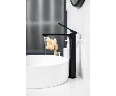 ברז לכיור מונח גבוה עם פיה קבועה צבע שחור מט דגם B55102311
