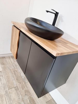 ארון אמבטיה תלוי לפי מידה רוחב עומק וצבע לפי בחירתך עם משטח עץ מלא להנחת כיור מונח דגם מיאמי