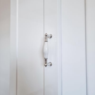 ארון שירות תלוי לאמבטיה במידות וצבע שונה לבחירתך דגם סלה