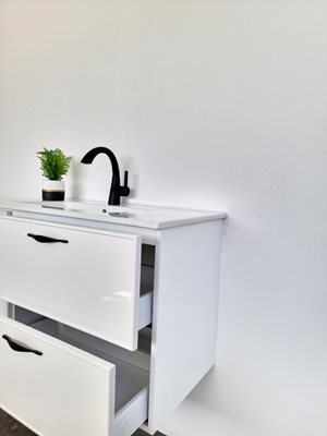 ארון אמבטיה תלוי לפי מידה רוחב וצבע לפי בחירתך עם כיור משטח חרס שקוע דגם קוסטה