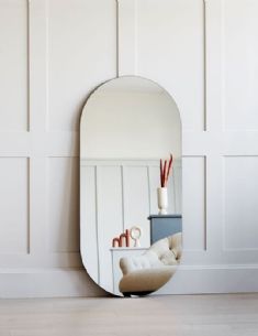 מראת גוף מרחפת אובלית לתליה ללא מסגרת רוחב 70 ס"מ גובה 180 ס"מ דגם 55649