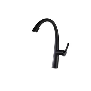 ברז מטבח מגיע עם פיה מסתובבת ונשלפת צבע שחור מט דגם OB0801K