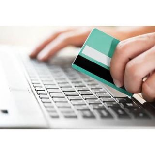 תוספת הרחקה 1 ס"מ מהקיר לקרש עץ במטרה להתקין תאורה נסתרת ו/או כל שימוש אחר