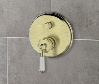 אינטרפוץ 4 דרך צבע זהב מט מקבלים ביחד חלק חיצוני ופנימי דגם AN0525BR